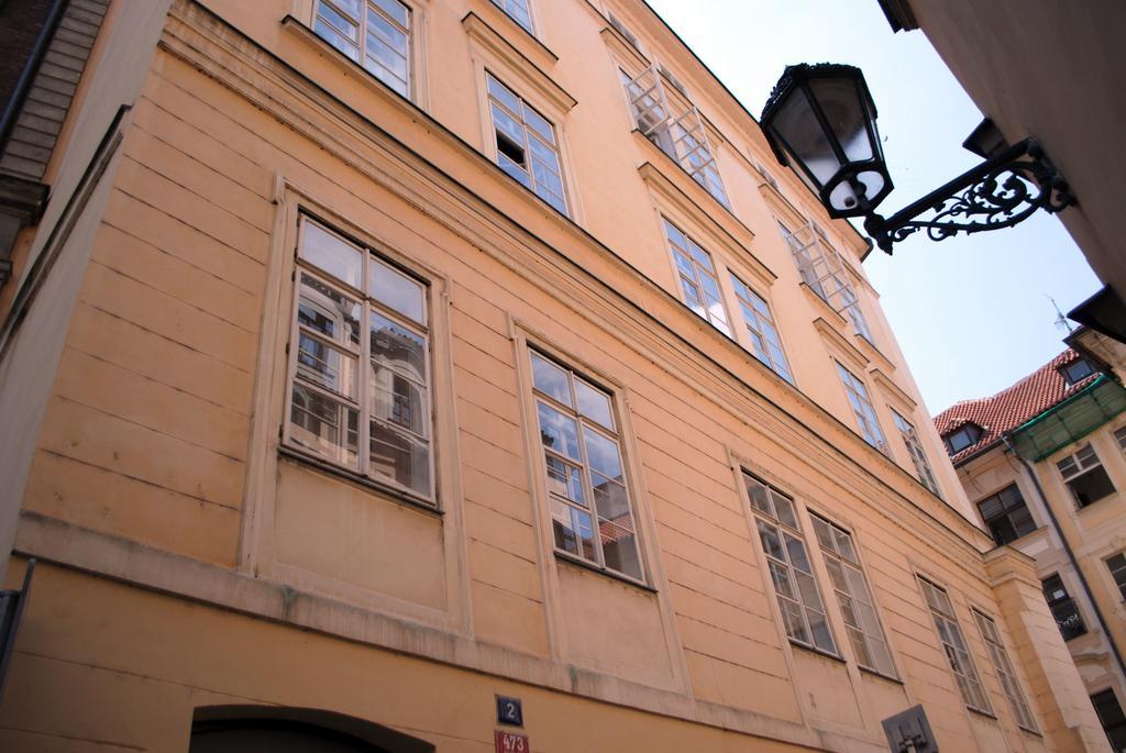 Astronomical Clock Suite By Ruterra Praag Kamer foto